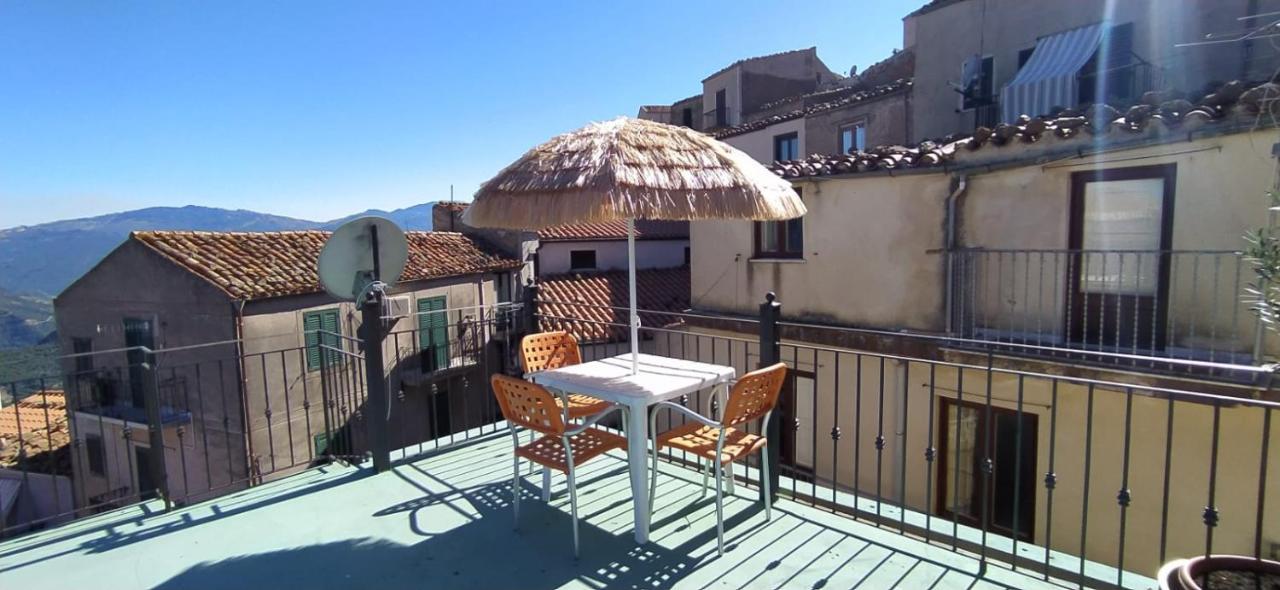 Maria Banana Guest House Pollina Exterior foto
